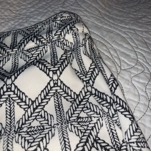 Printed Pants - Picture 4 of 6